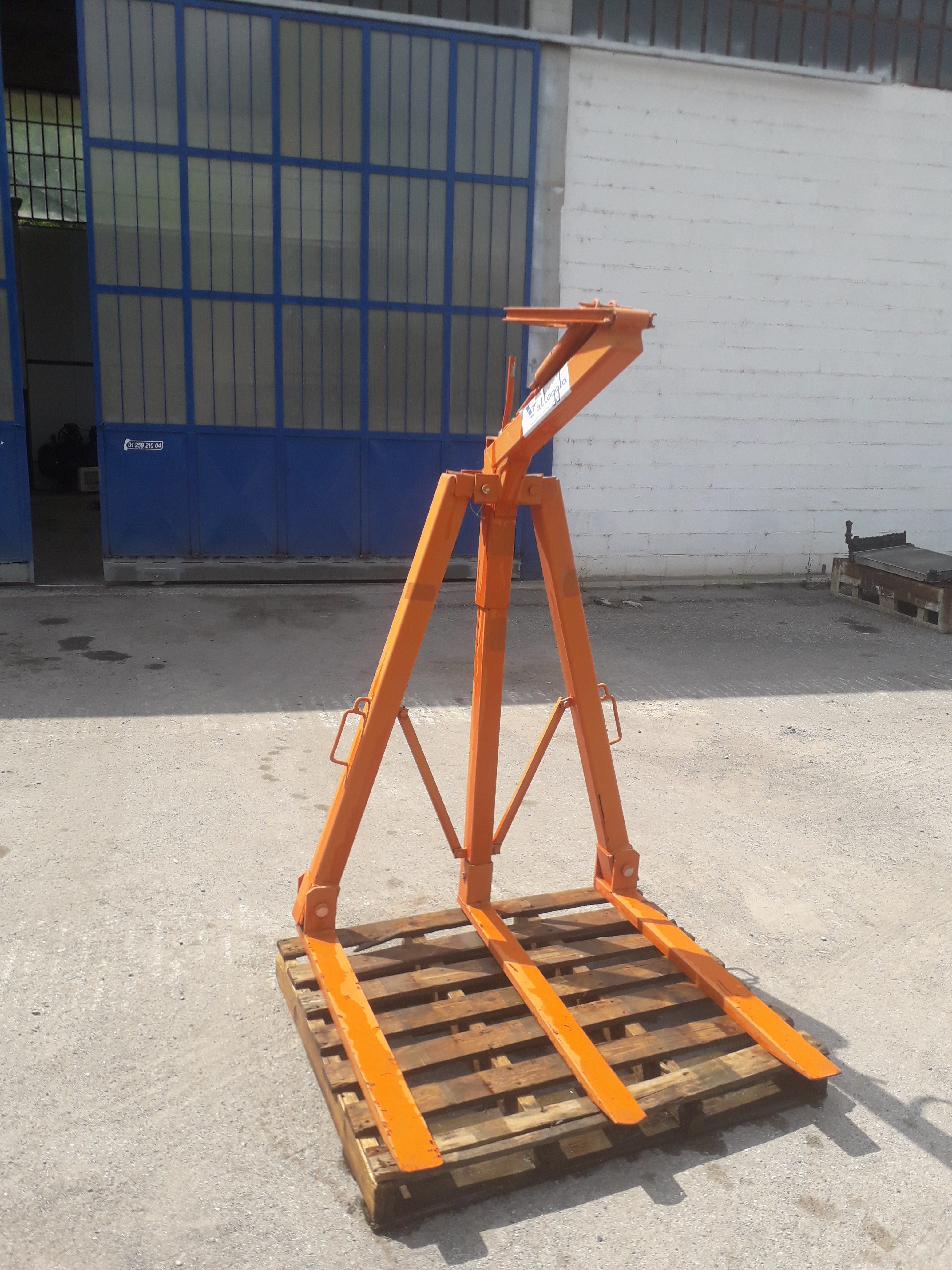 FORCHE A COMPASSO VALLOGGIA – 3 DENTI PORTATA 2000 KG – COD. 100319