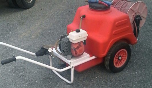 KIT CARRELLO CON SERBATOIO – PISTOLA TOP GUN 2000 – AVVOLGITUBO CON CARRELLO