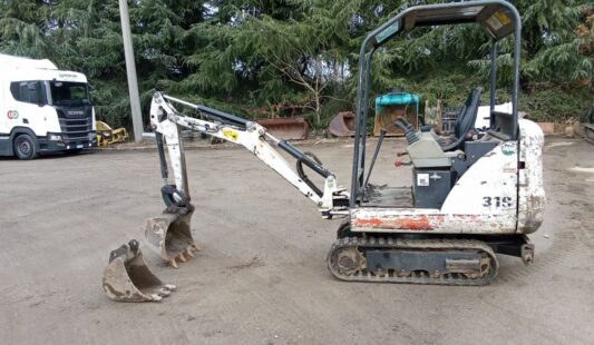 U539 ESCAVATORE BOBCAT 319
