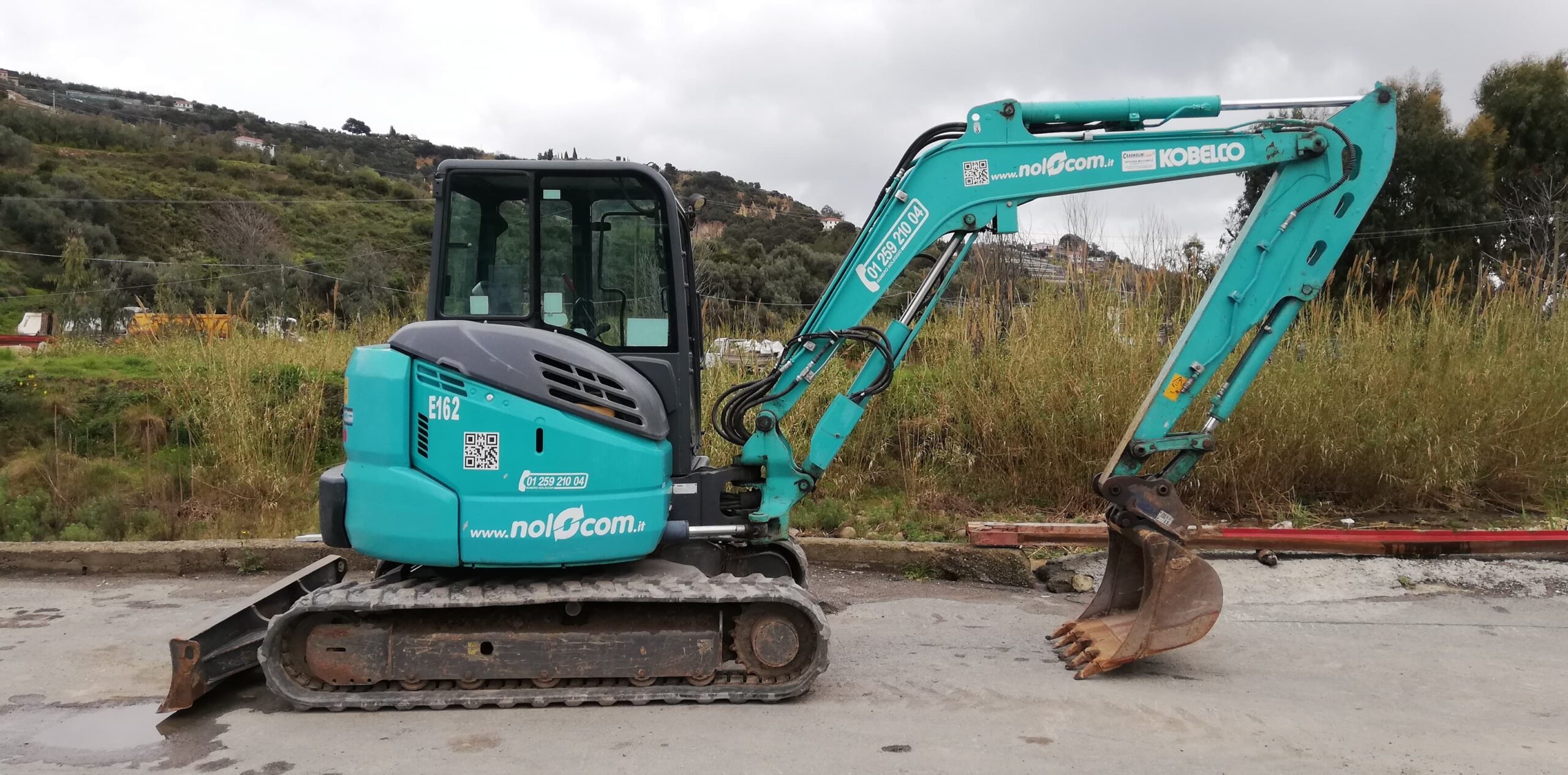 UEXE162 KOBELCO SK55