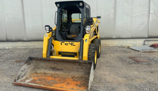 UEXP027 – PALA COMPATTA GEHL SLV 270 DXTDJ3