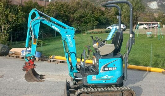 UEXE157- Miniescavatore compatto Kobelco SK10