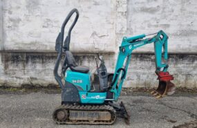 UEXE153 – Miniescavatore compatto KOBELCO SK08-1