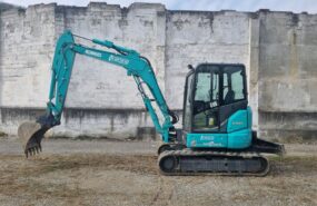UEXE189 – MINIESCAVATORE KOBELCO mod. SK55SRX-6