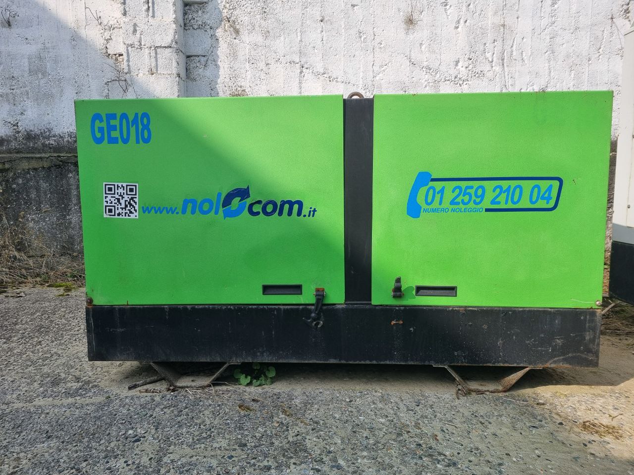 UEXGE018 – GRUPPO ELETTROGENO 33 kva