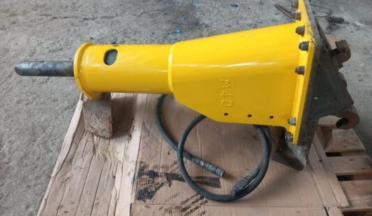 UEXM040 – Martello Demolitore Montabert SC42